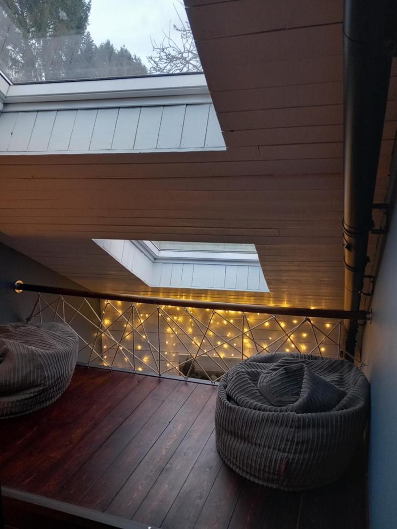 L'Atelier - Gite Urbain Chaleureux Saint-Hubert Exterior foto